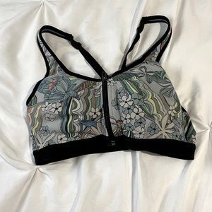 Victoria’s Secret front close sport bra